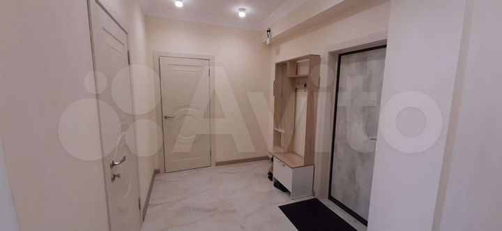 2-к. квартира, 60 м², 3/9 эт.