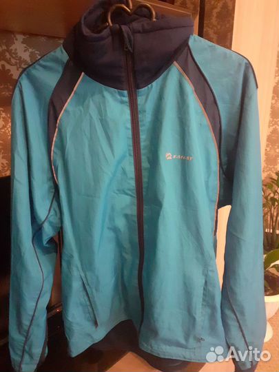 Лыжный разминочный костюм