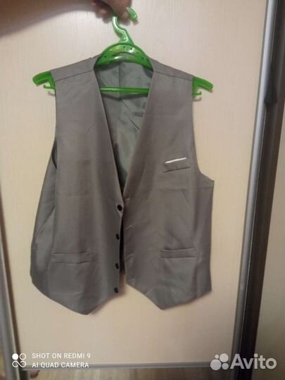 Жилетка мужская новая