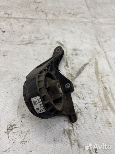 Опора двигателя передняя opel astra j АКПП