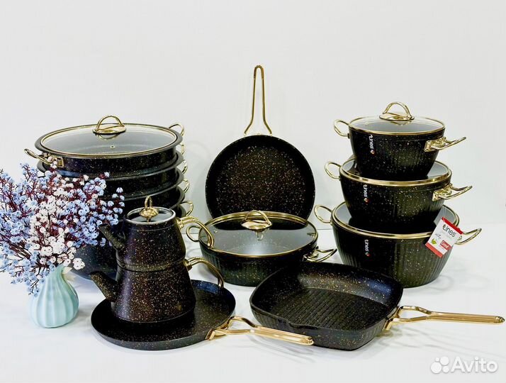 Набор кастрюли мантоварка блинница грильница