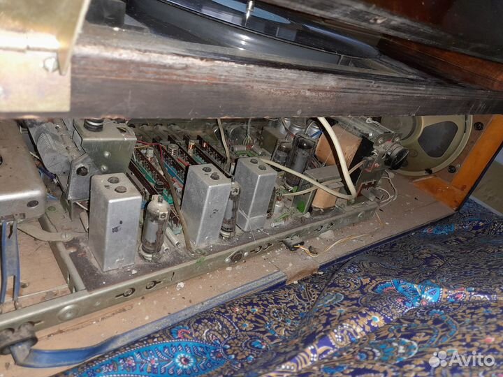 Радиола урал 111 рекорд 314 радио СССР винтаж
