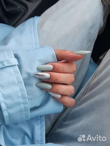 Маникюр с покрытием гель-лак, Наращивание ногтей