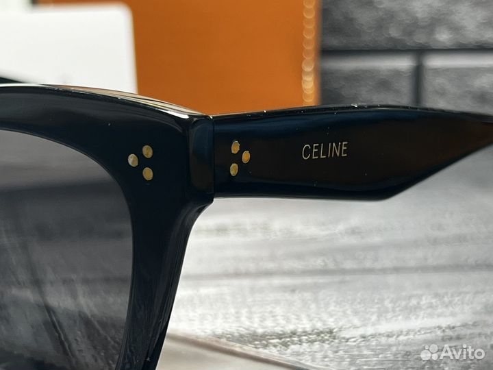Солнцезащитные очки Celine