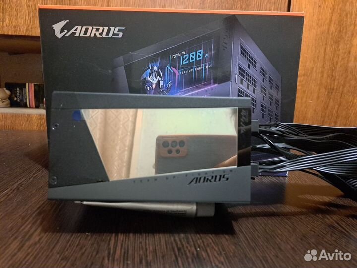Gigabyte aorus P1200W в днр
