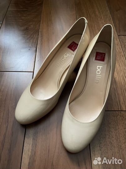 Туфли новые S.Ferragamo,Ballin