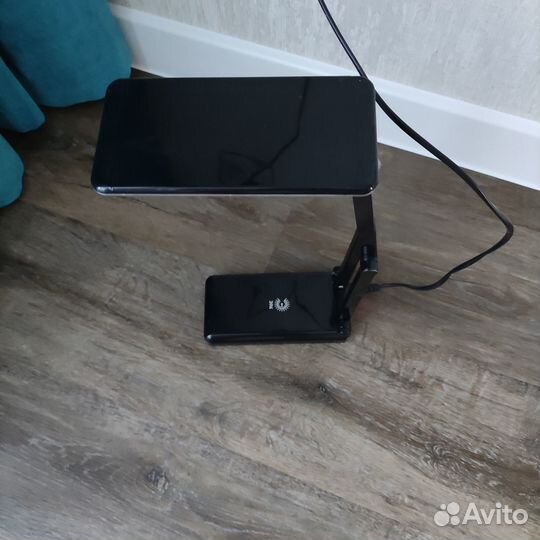 Светильник настольный 