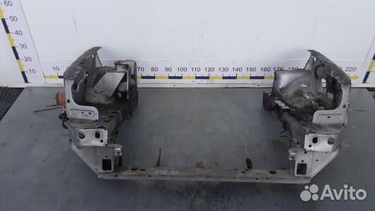 Передняя панель крепления облицовки (телевизор) ci