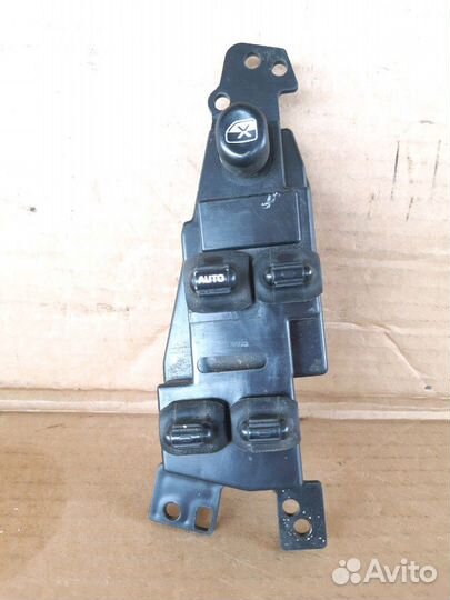 Блок управления стеклоподъёмниками Волга Сайбер