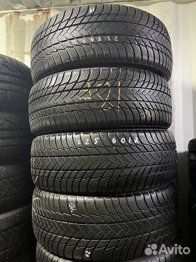 Bridgestone Blizzak LM-001 225/60 R17