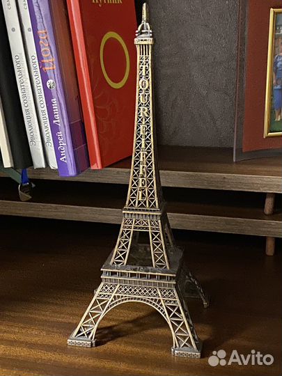 Сувениры: Тарелки, статуэтки, картинки