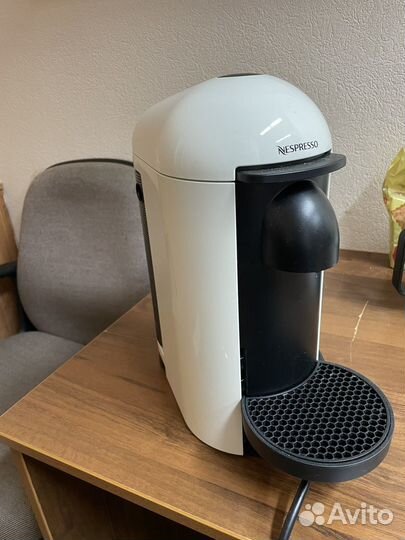 Кофемашина капсульная nespresso
