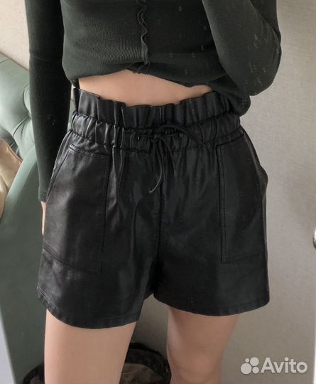 Кожаные шорты