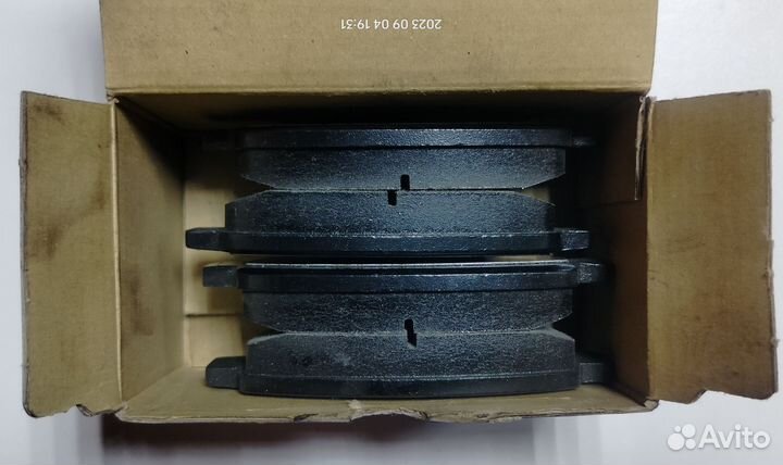 Тормозные колодки HI-Q SP2314