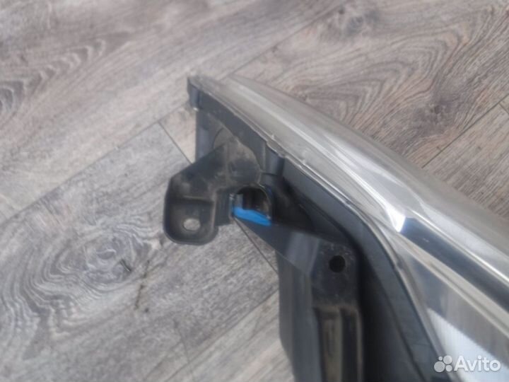 Фара правая №142 toyota Camry 50 2012