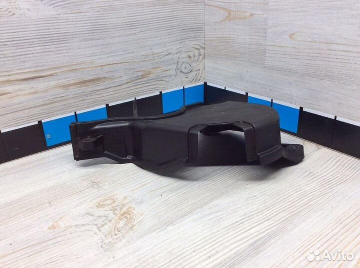 Кожух ремня грм правый Mitsubishi Pajero/Montero