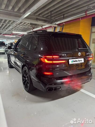 BMW X7 4.4 AT, 2023, 14 110 км