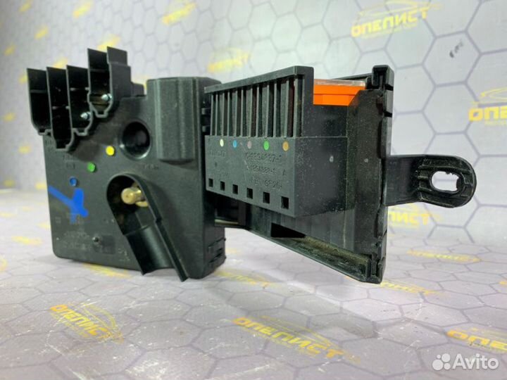 Блок предохранителей Mercedes E-Class W211