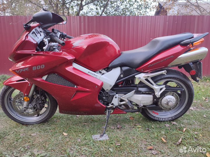 Honda VFR 800i
