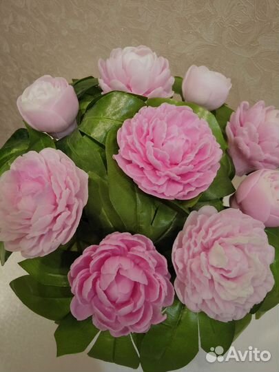 Букет из мыла ручной работы в конусе