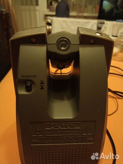 Радиочасы с проектором