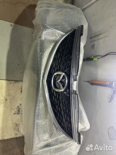 Решотка радиатора mazda 6