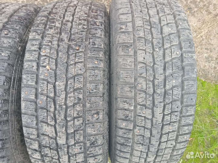 Dunlop SP Winter Ice 01 205/60 R16