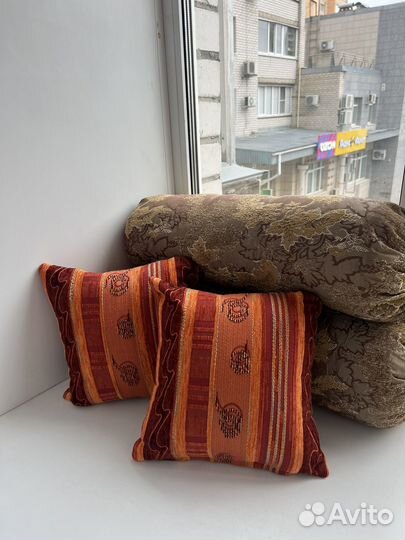 Декоративные подушки