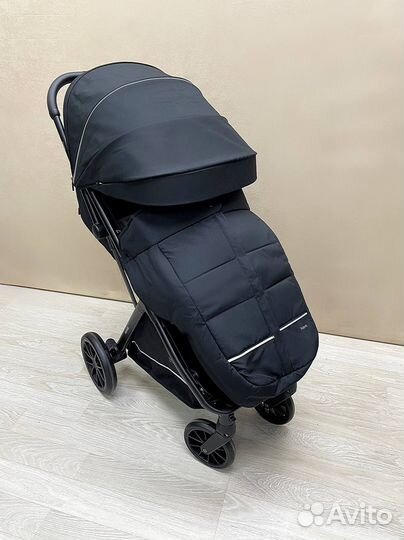 Коляска Carrello