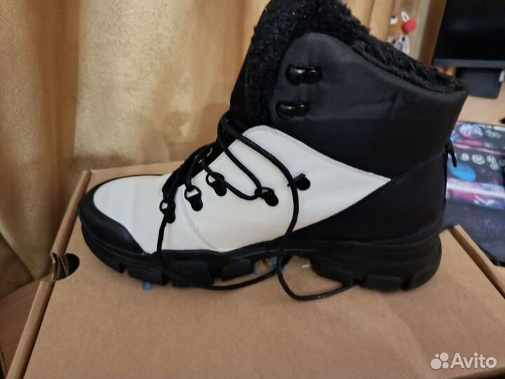 Ботинки женские зимние Ralf ringer 40