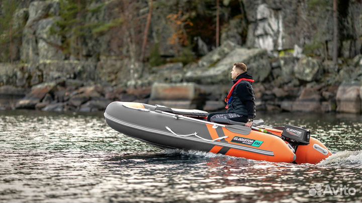 Лодка Gladiator E 380 Pro серо-оранжевый