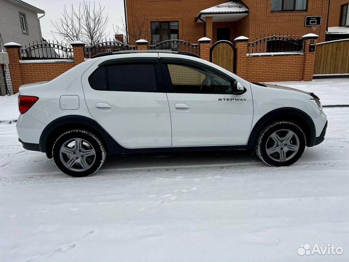 Renault Logan Stepway 1.6 МТ, 2021, 68 500 км