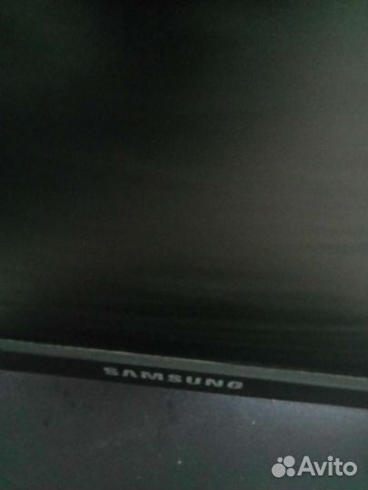 Монитор Samsung