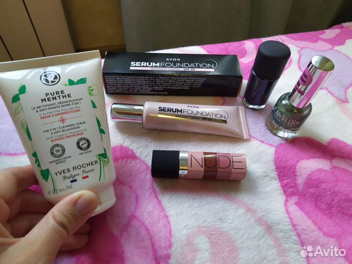 Набор косметики. Новый