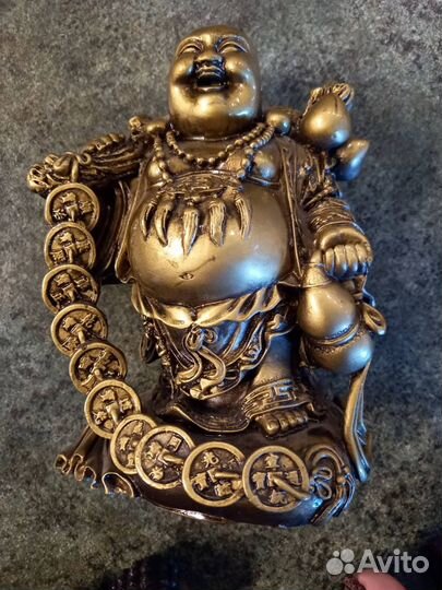 Лев, исполняющий желание. Буддизм