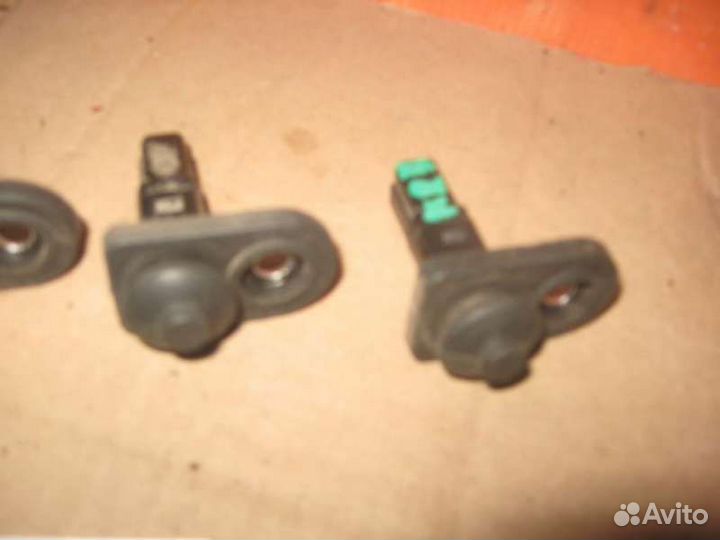 Концевик двери Kia RIO 2005-2011