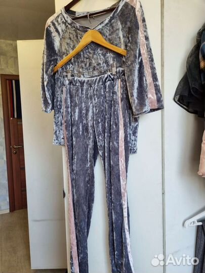 Спортивный костюм женский 42-44