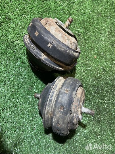 Подушка опора двигателя вольво 940 2.3 1992