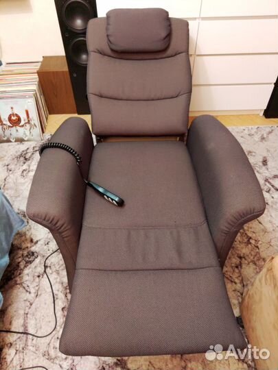 Кресло реклайнер подъёмом Лифт Ап электропривод