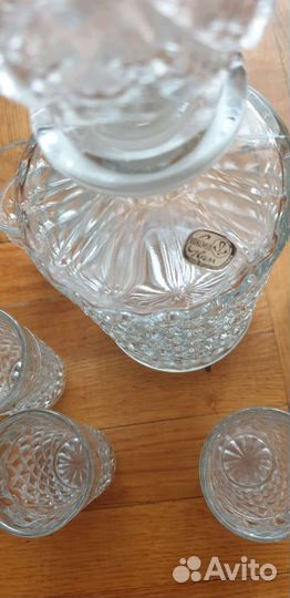 Графин со стаканами