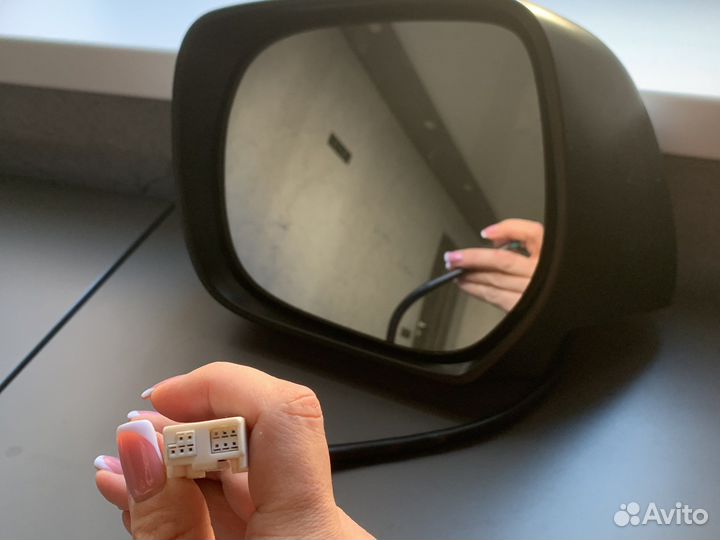 Боковое зеркало на prado 150