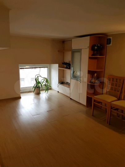 2-к. квартира, 93 м², 3/4 эт.