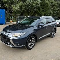 Mitsubishi Outlander 2.0 CVT, 2019, 55 132 км, с пробегом, цена 2 560 000 руб.