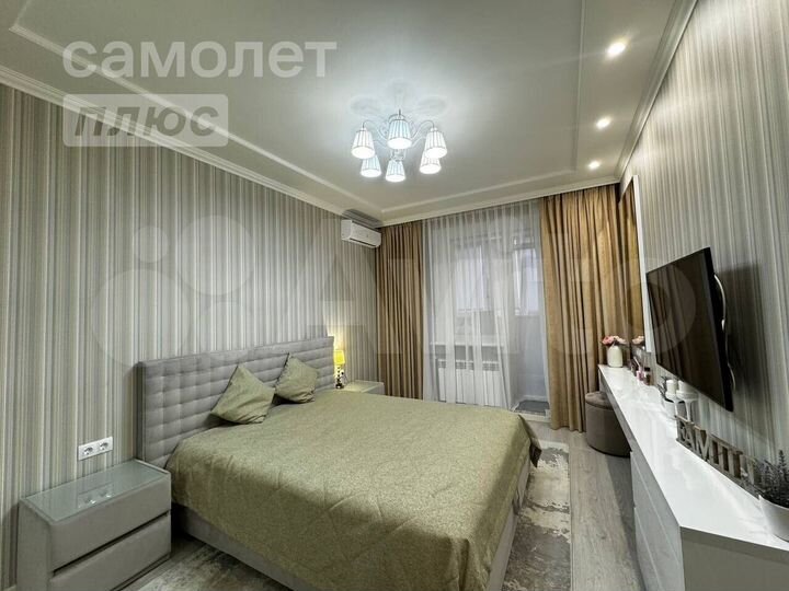 3-к. квартира, 83,6 м², 2/15 эт.