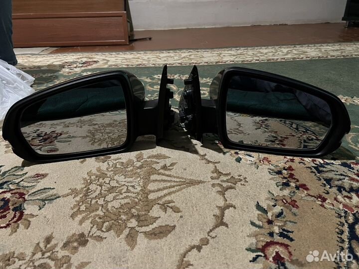 Зеркала на весту