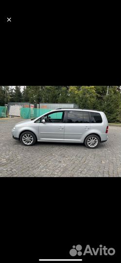 Volkswagen Touran 2.0 AMT, 2005, 211 000 км
