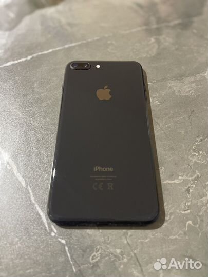 iPhone 8 Plus, 64 ГБ