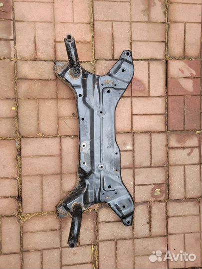 Подрамник mitsubishi lancer 10