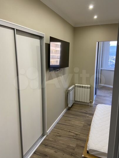 2-к. квартира, 80 м², 15/19 эт.