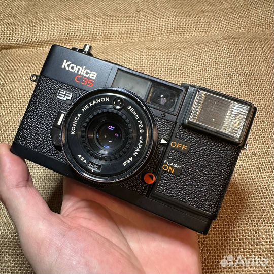 Konica C35 EF